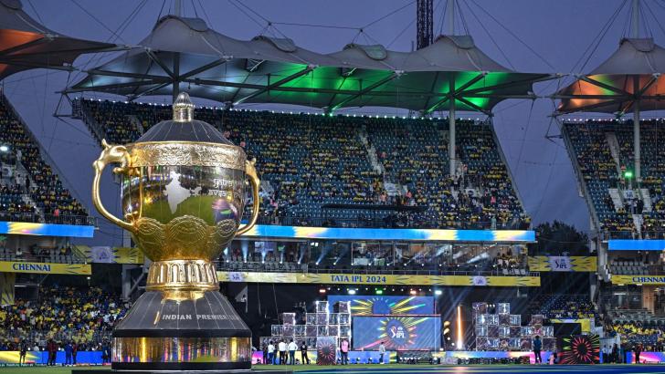 IPL trophy.